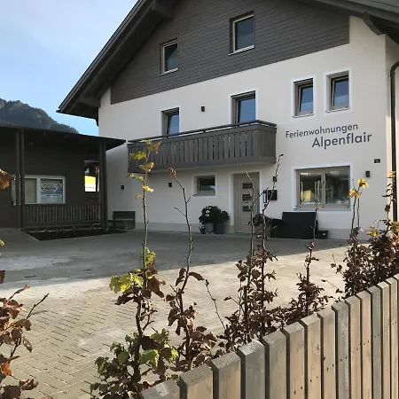 Ferienwohnungen Alpenflair - Barrierefrei Urlauben Oberammergau Exterior photo
