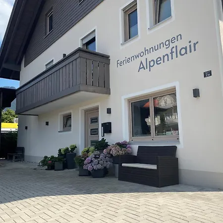 Ferienwohnungen Alpenflair - Barrierefrei Urlauben Oberammergau Exterior photo