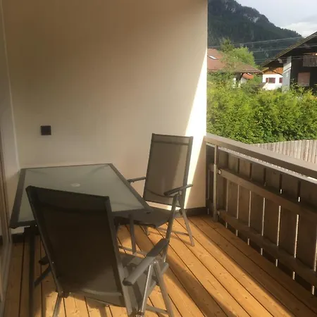 Ferienwohnungen Alpenflair - Barrierefrei Urlauben Oberammergau Exterior photo