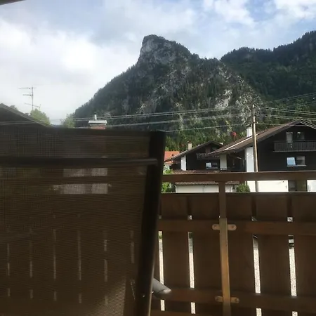 Ferienwohnungen Alpenflair - Barrierefrei Urlauben Oberammergau Exterior photo